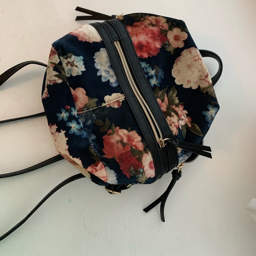francescas mini flora backpack